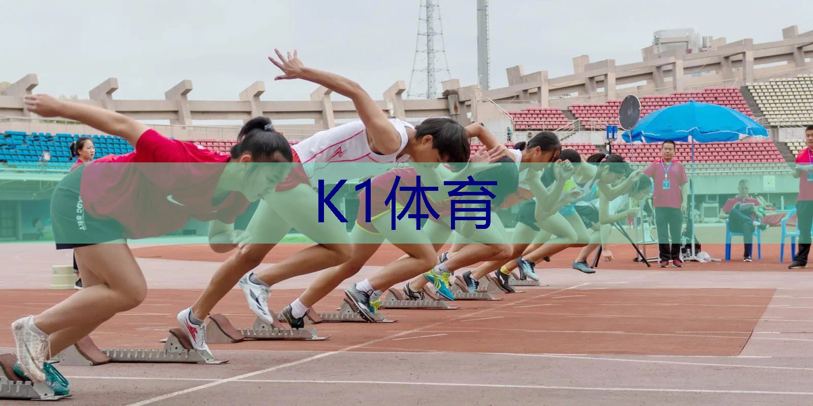 尤尼克斯网球拍400左右