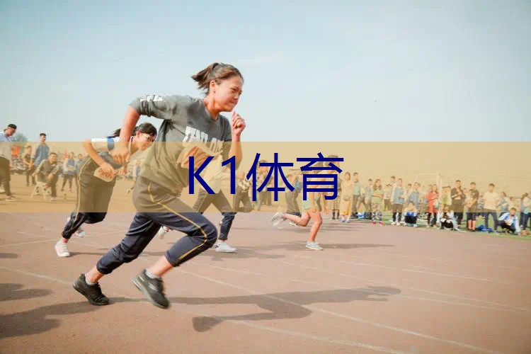 挂网球拍上墙怎么固定好