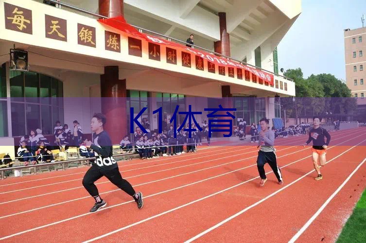 如何专业训练网球拍手臂