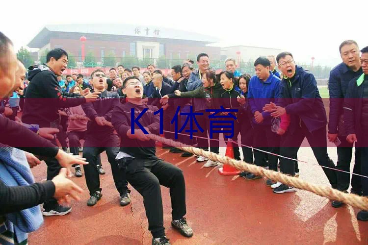 越前龙马网球拍卡电车