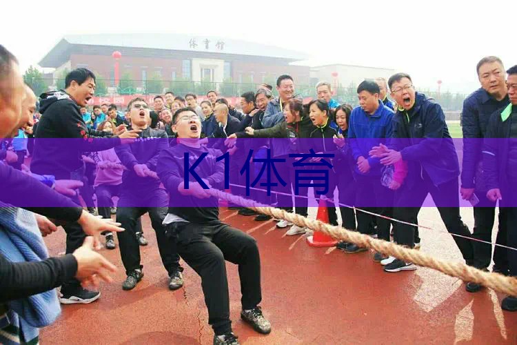 很丑的网球拍怎么拍的